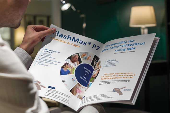 brochure designet til dansk dental virksomhed